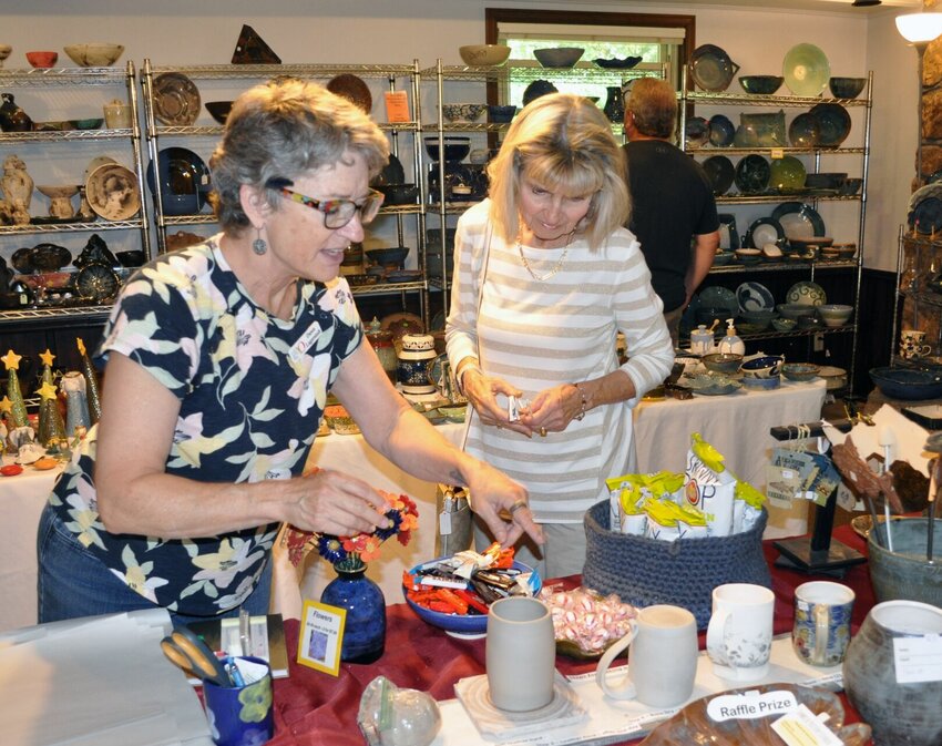 Darlene Landram describes her artistic process to a visitor during the 2024 Art Odyssey Tour.


Submitted Photo