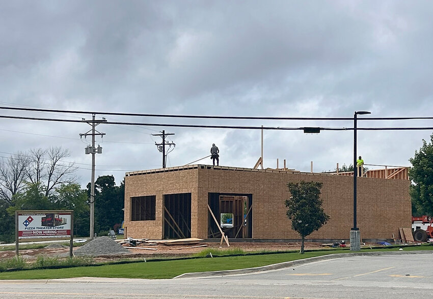 New Domino’s Pizza building planned