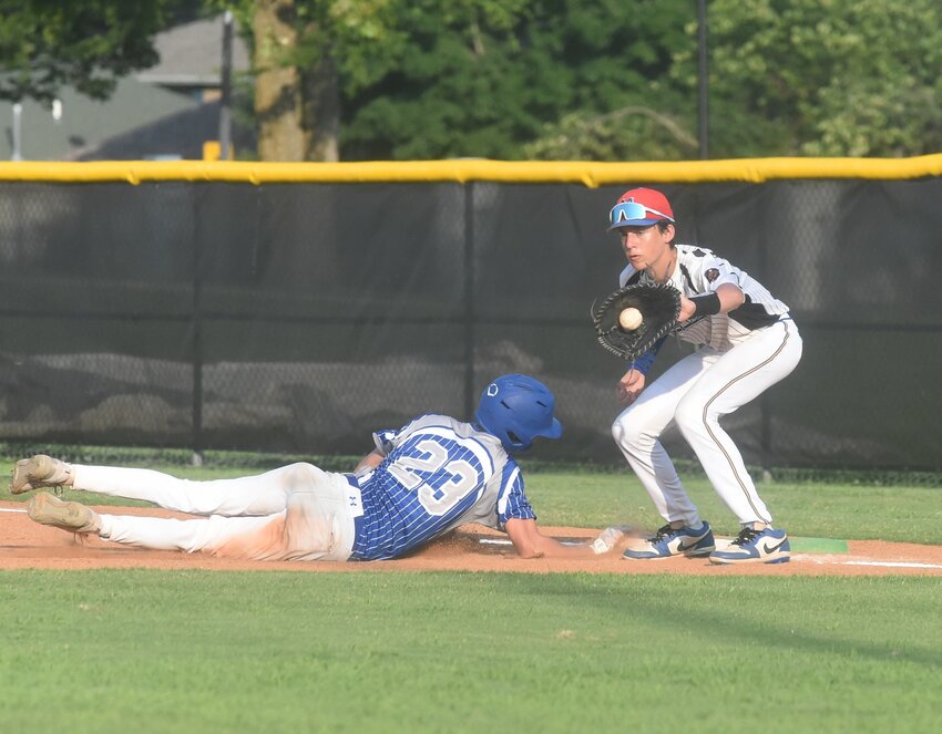 MacLeod rallies past Harrison with 7-run third inning
