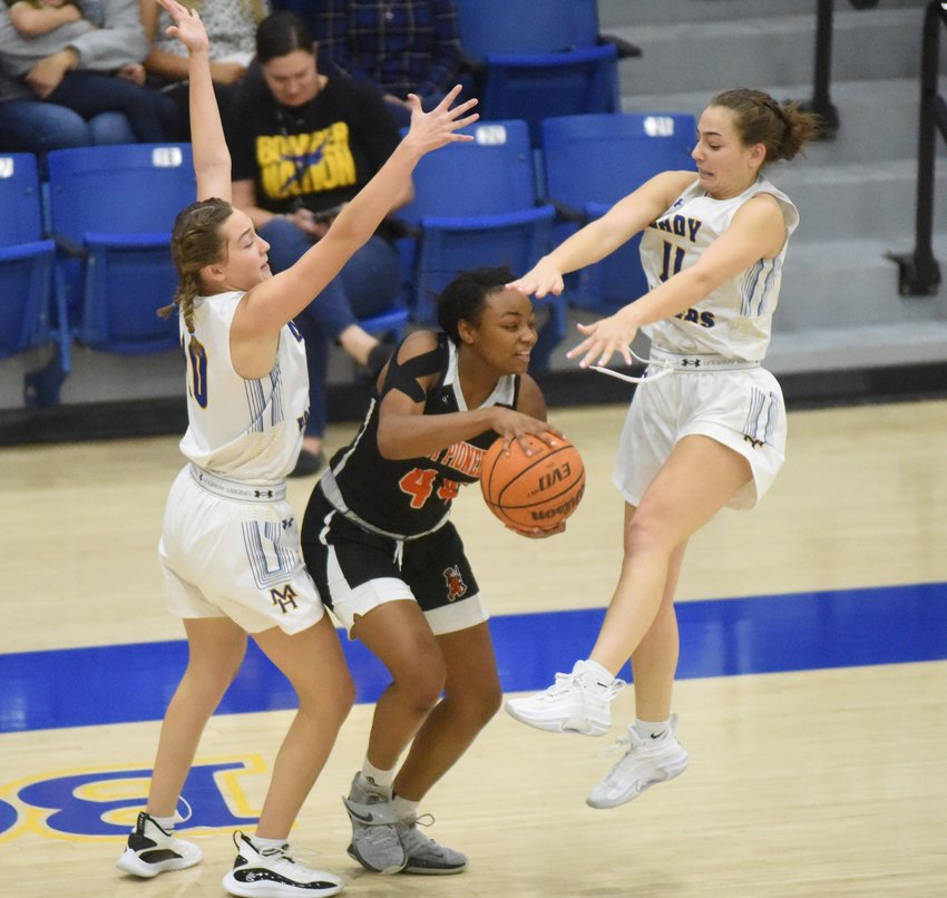 Lady Bombers ride hot 2nd quarter past Batesville | Baxter Bulletin