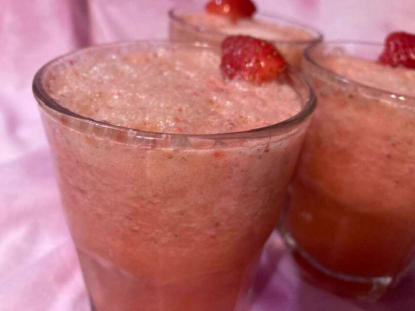 Beat the summer heat with Strawberry-Orange Coolers, made with only four ingredients.   Linda Masters/The Baxter Bulletin