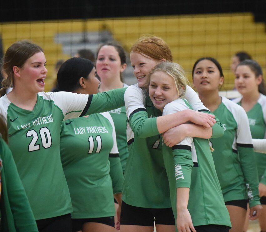 YellvilleSummit topples Taylor at state Baxter Bulletin