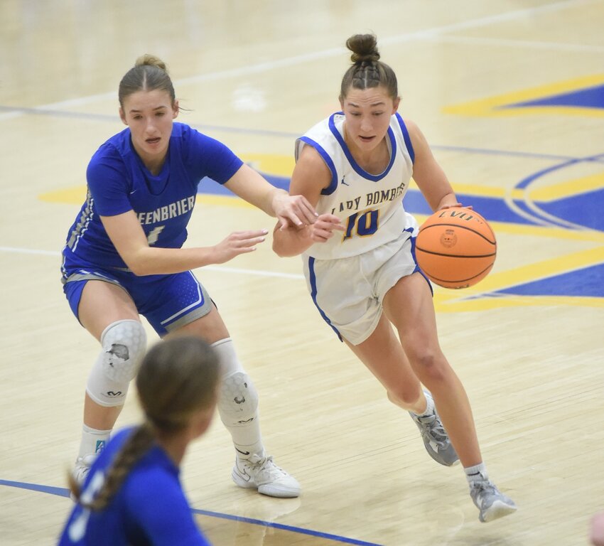 Lady Bombers fight past Alma, 53-50 | Baxter Bulletin - Vimarsana News