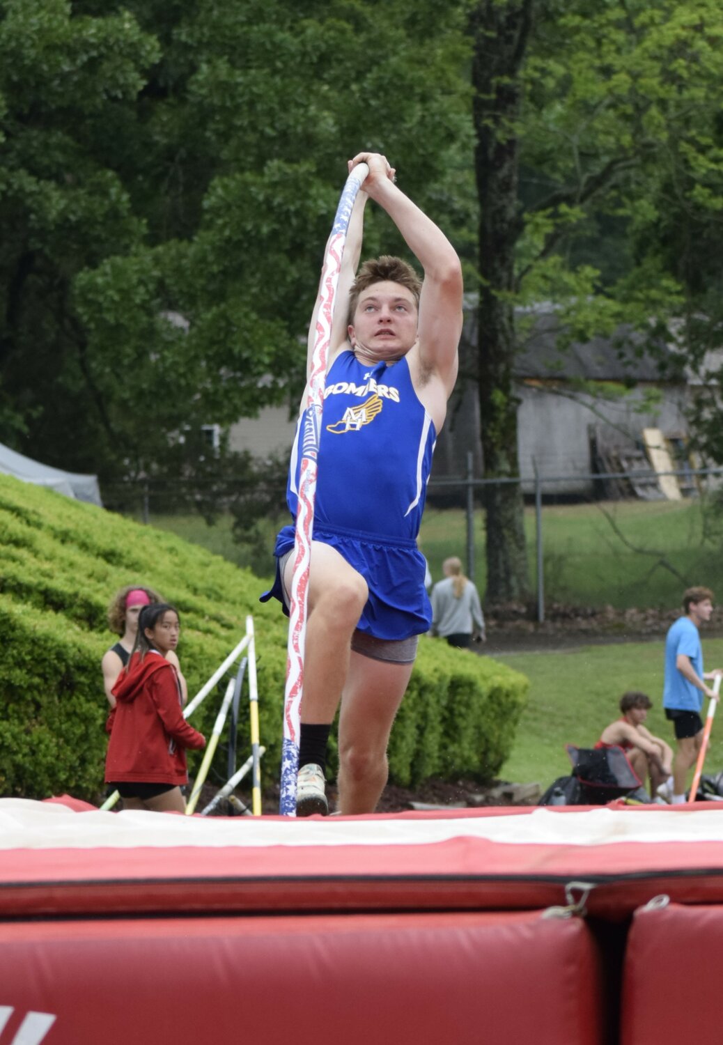MH, YS, Salem athletes compete at Meet of Champs Baxter Bulletin