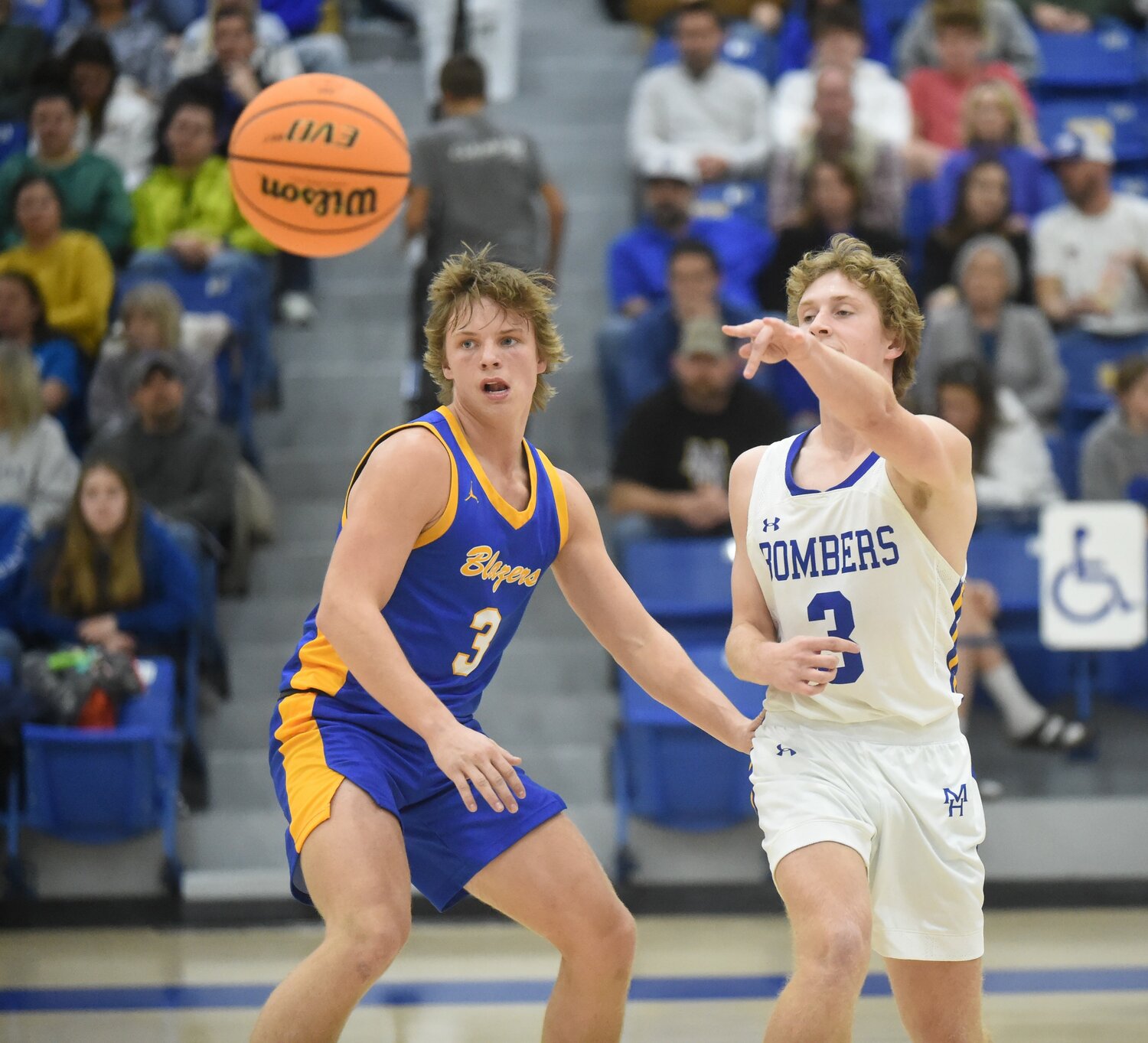 Bombers stun Valley View with Harris buzzer-beater | Baxter Bulletin