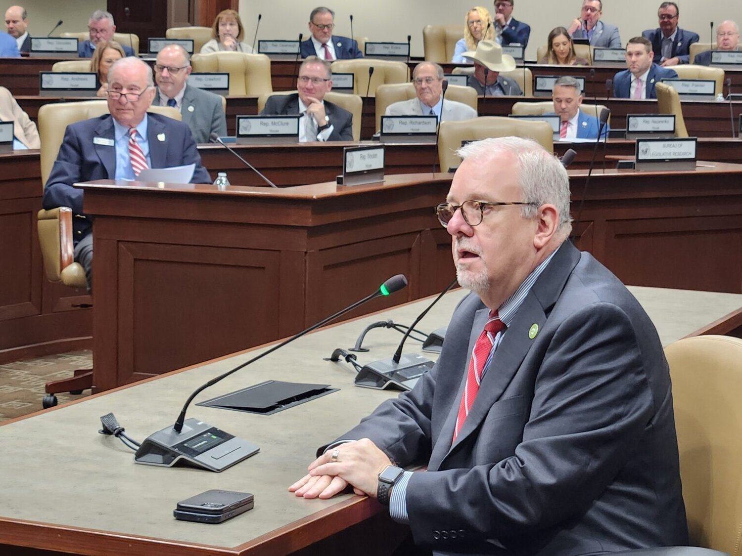 Arkansas finance officials increase budget surplus forecast to $334.4 million