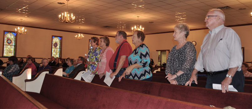 Former members of Glen Hills Baptist Church share their experiences during a moment in the celebration services. Shown are, left to right, Barbara Andrews, Anne and Jim Inglett, Jane Jordan, and Iris and Bill Hambrick. JOE WESTBURY