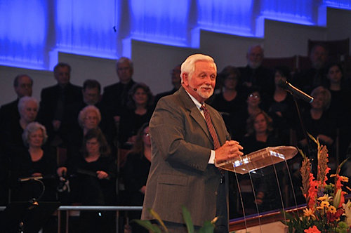 Glenn Sheppard, president of International Prayer Ministries of Lee’s Summit, MO, challenges attendees to not neglect their prayer life as he delivers the inspirational rally message on Sunday night. The evening service at Marietta’s Roswell Street Baptist Church was attended by 608 in spite of heavy rain, falling temperatures, and wrecks on adjoining interstate highways. JOE WESTBURY/Index