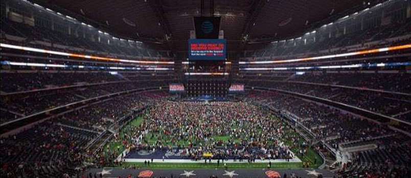 revival, Cowboys, Dallas, evangelism, crowd
