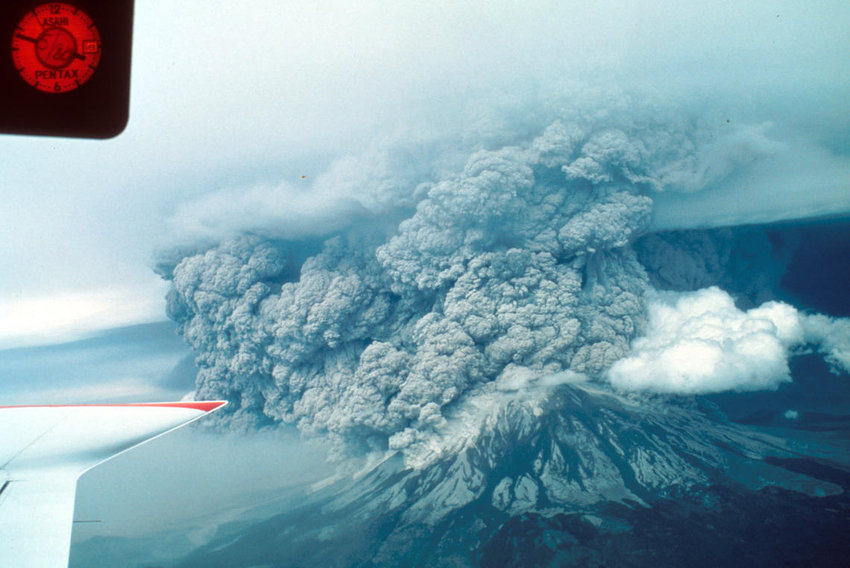 May 18, 1980 eruption of Mount St. Helens from southwest. Note the pyroclastic density currents spilling over the crater rim.