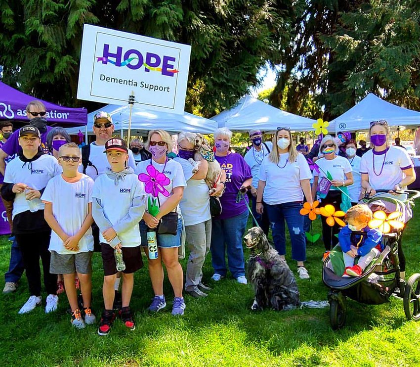 Families and caregivers prepare for a HOPE Dementia Support walk.
