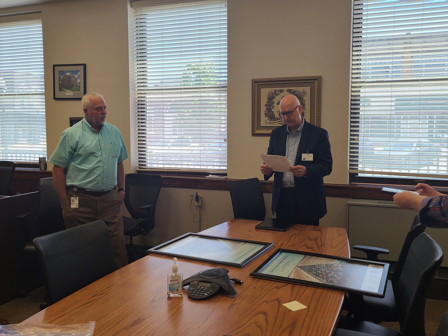 Craig Brace visits with former Audrain County commissioner, Steve Hobbs, left. [submitted photo]